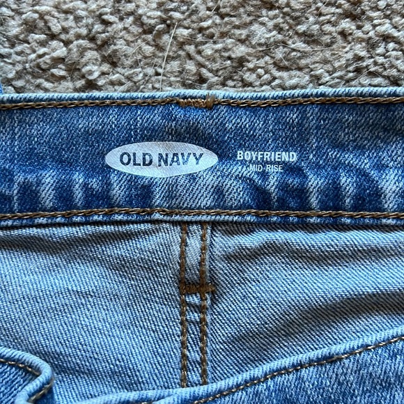 Old Navy Boyfriend Mid-Rise Jeans - Picture 3 of 5